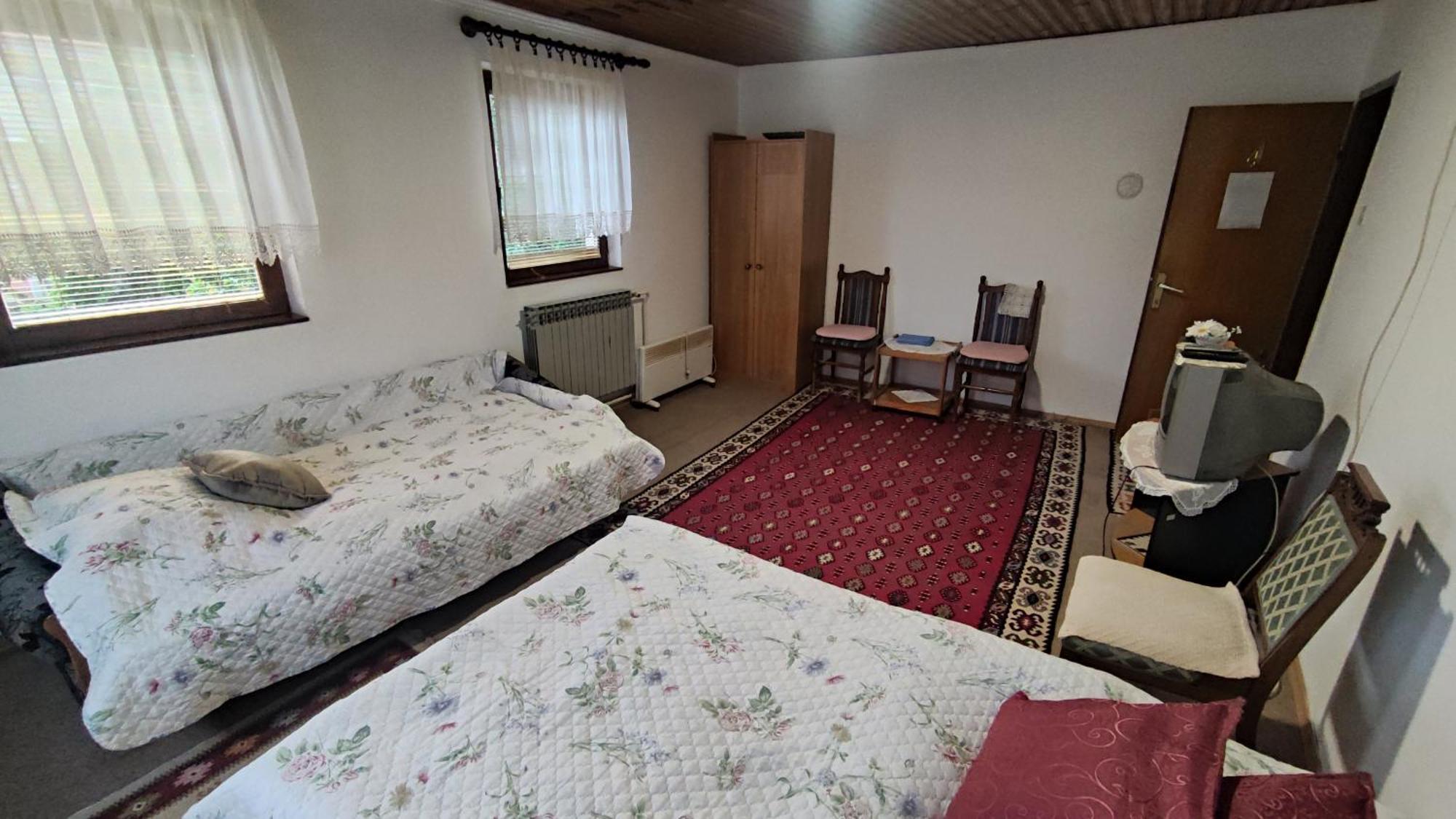 Curovac View Hotel Сараево Стая снимка