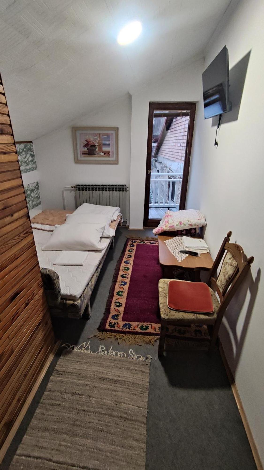 Curovac View Hotel Сараево Стая снимка